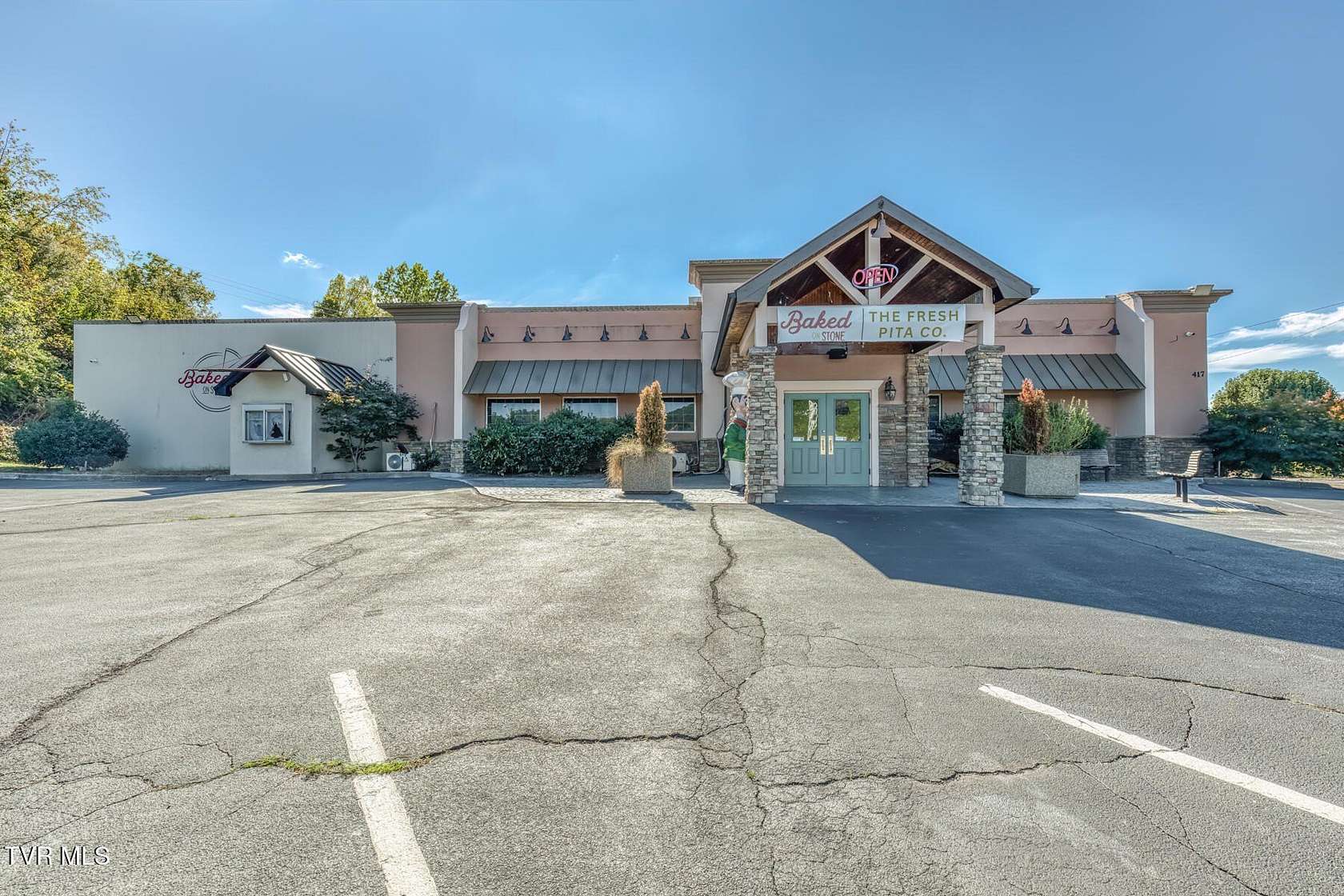 1.78 Acres of Improved Commercial Land for Sale in Kingsport, Tennessee