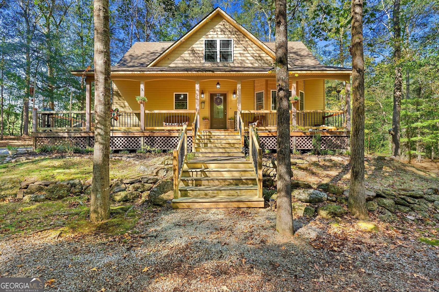 1.53 Acres of Land with Home for Sale in Bowersville, Georgia