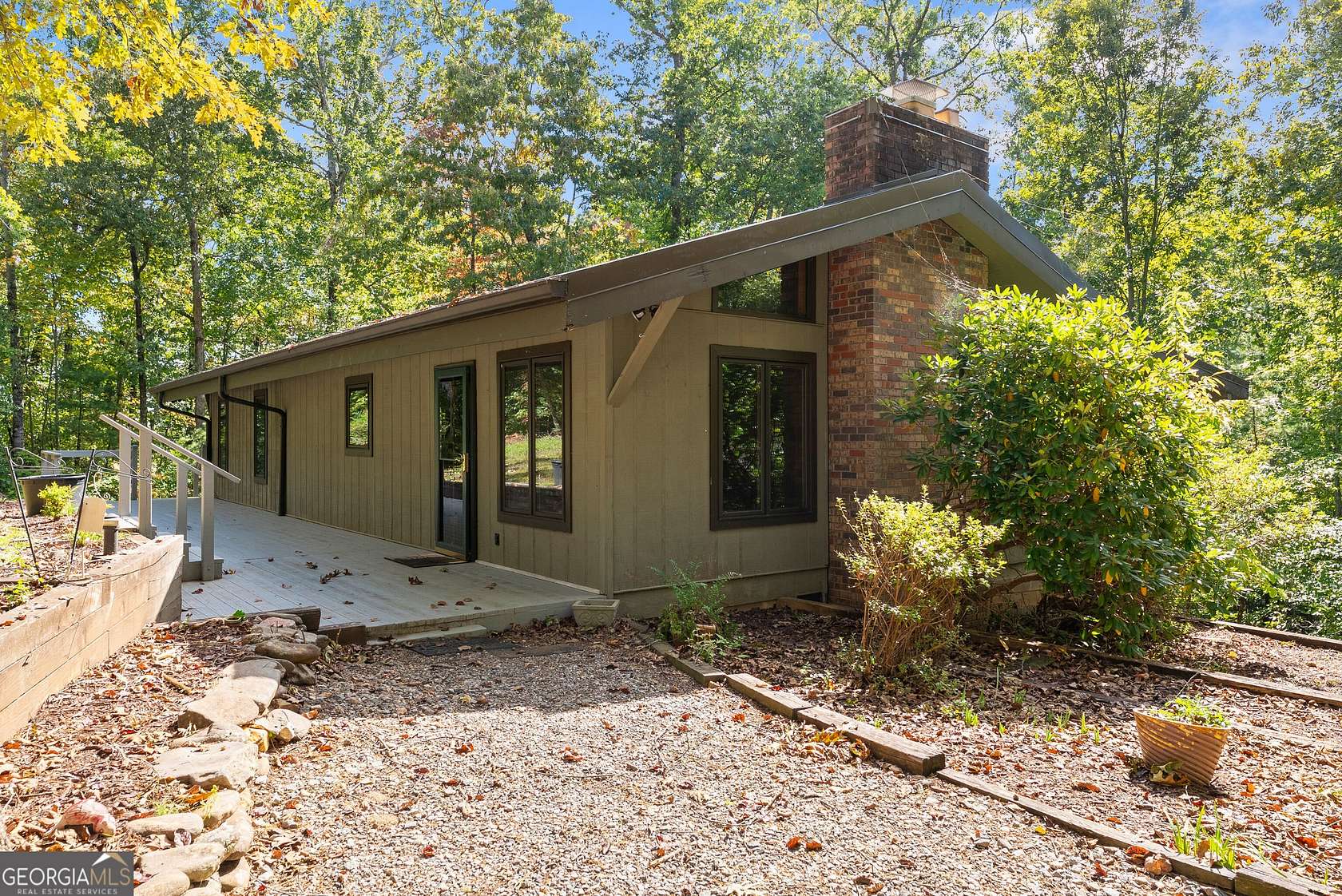 2 Acres of Land with Home for Sale in Cleveland, Georgia