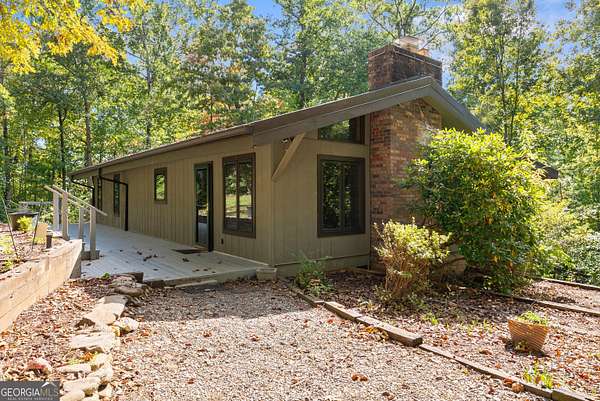 2 Acres of Land with Home for Sale in Cleveland, Georgia