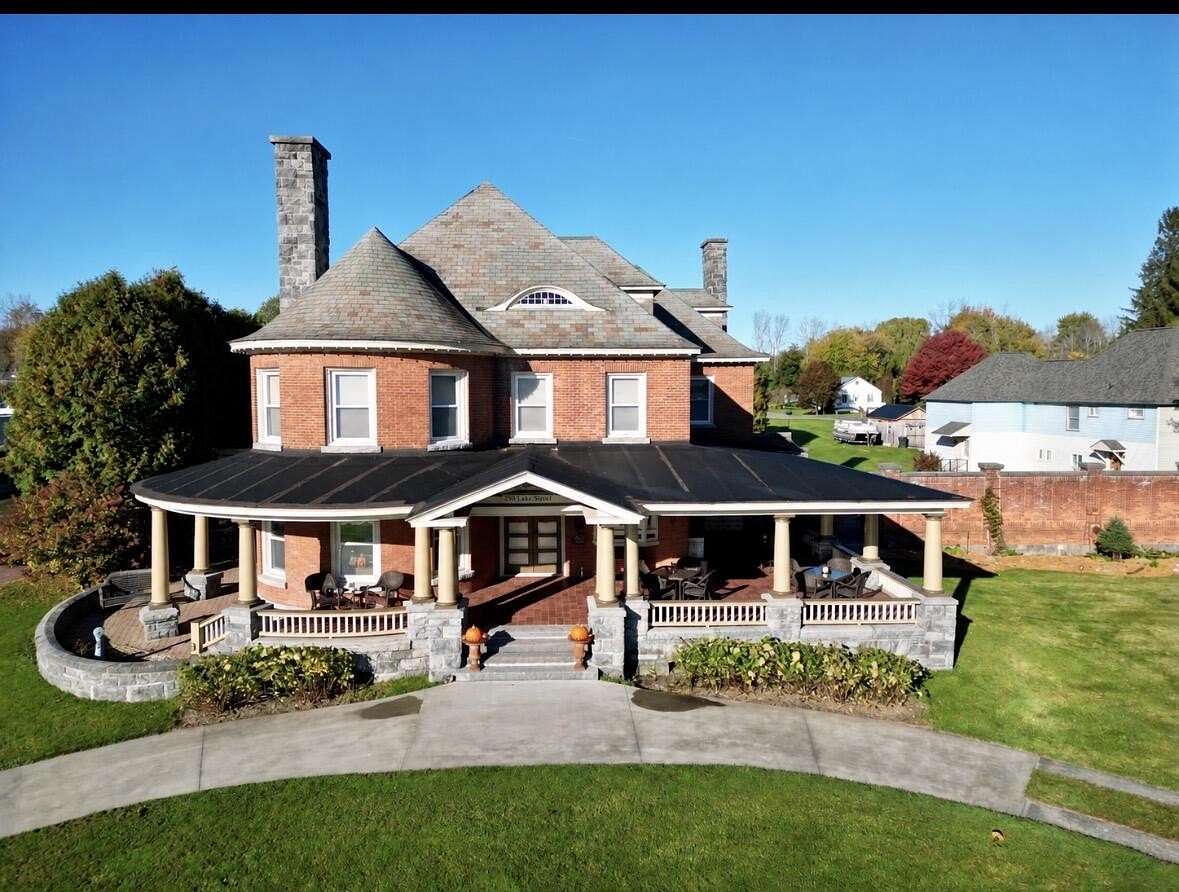1.84 Acres of Improved Mixed-Use Land for Sale in Rouses Point, New York
