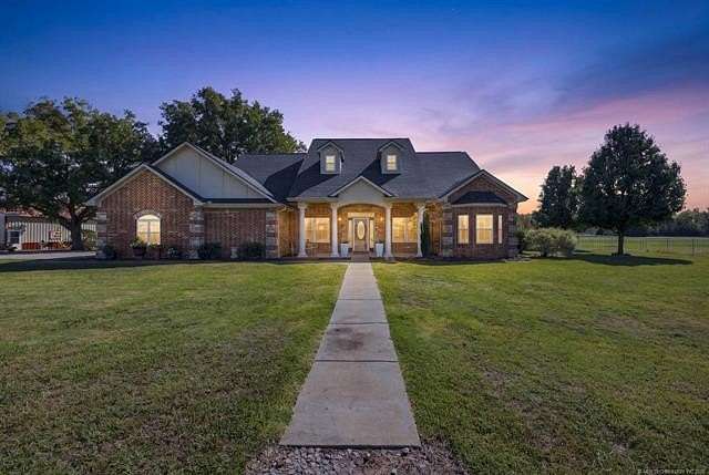 11.5 Acres of Land with Home for Sale in Okmulgee, Oklahoma