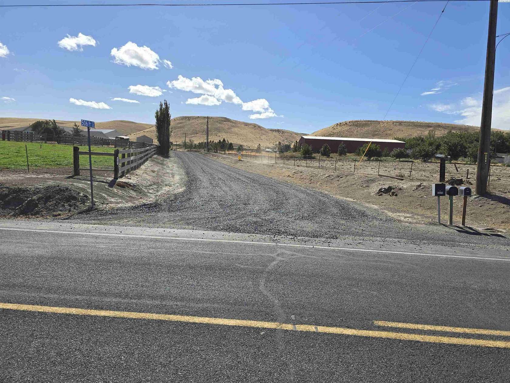 5 Acres of Residential Land for Sale in Benton City, Washington