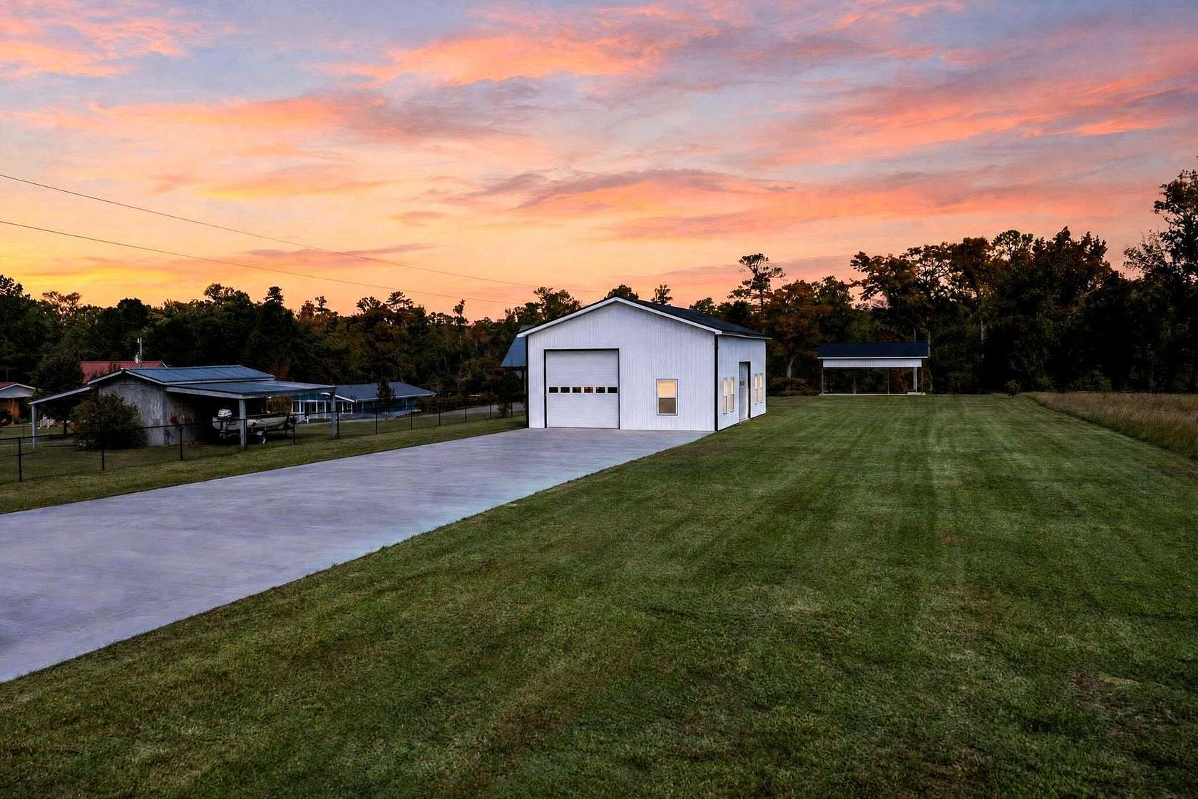 1 Acre of Residential Land for Sale in Salters, South Carolina