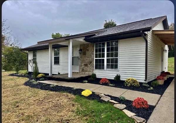 2 Acres of Land with Home for Sale in Cynthiana, Kentucky