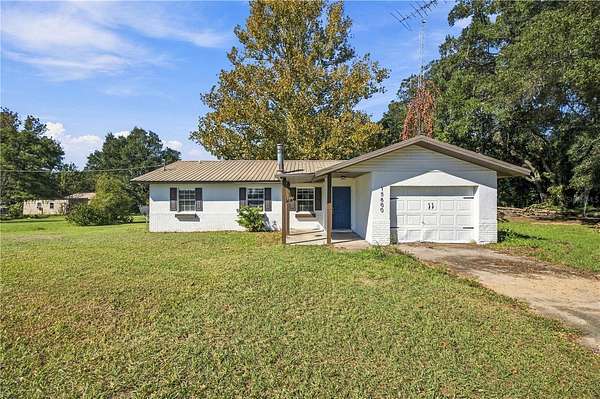 2.62 Acres of Land with Home for Sale in Citra, Florida