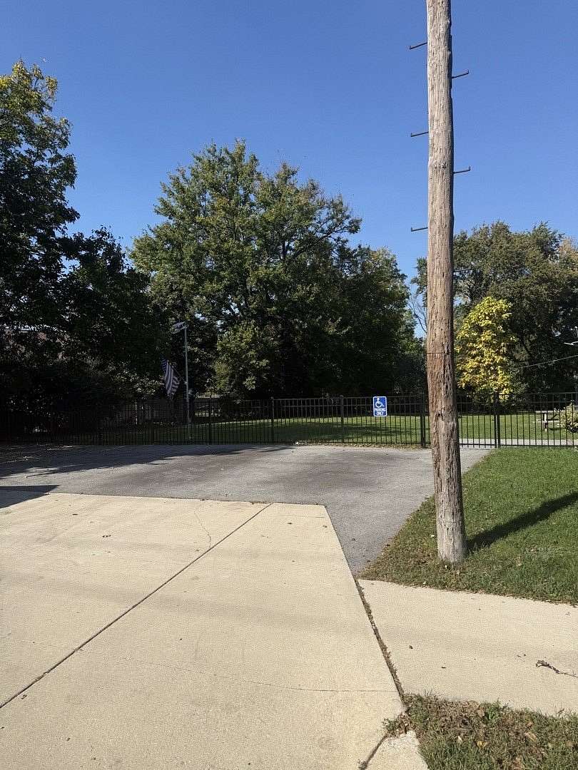 0.3 Acres of Residential Land for Sale in Westmont, Illinois