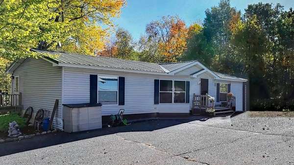 18.8 Acres of Recreational Land with Home for Sale in St. Croix Falls, Wisconsin