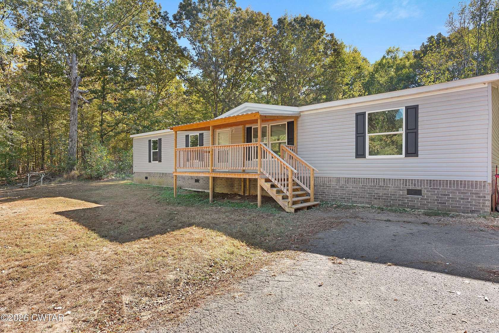 18.6 Acres of Land with Home for Sale in Bradford, Tennessee