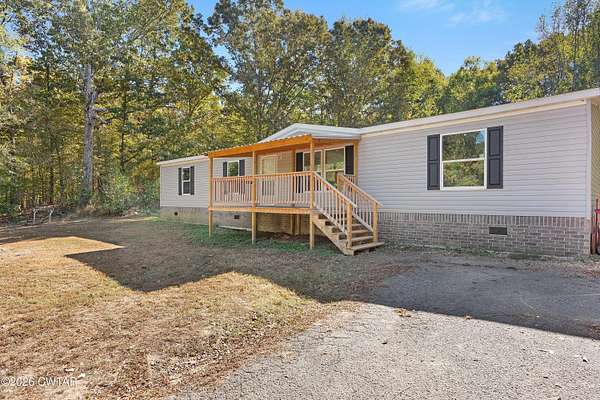 18.6 Acres of Land with Home for Sale in Bradford, Tennessee