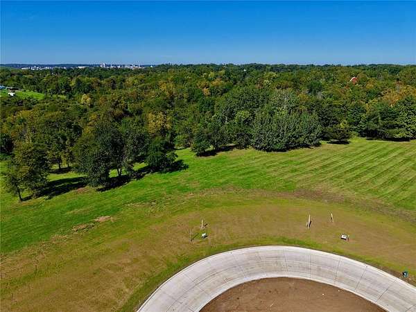 3.38 Acres of Residential Land for Sale in Cedar Rapids, Iowa