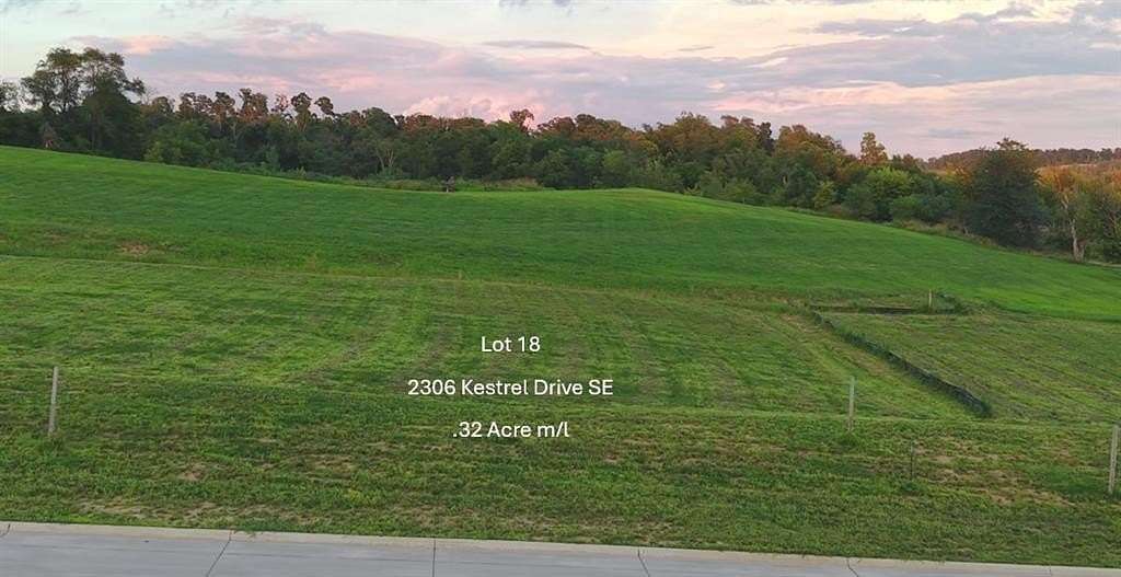 0.32 Acres of Residential Land for Sale in Cedar Rapids, Iowa