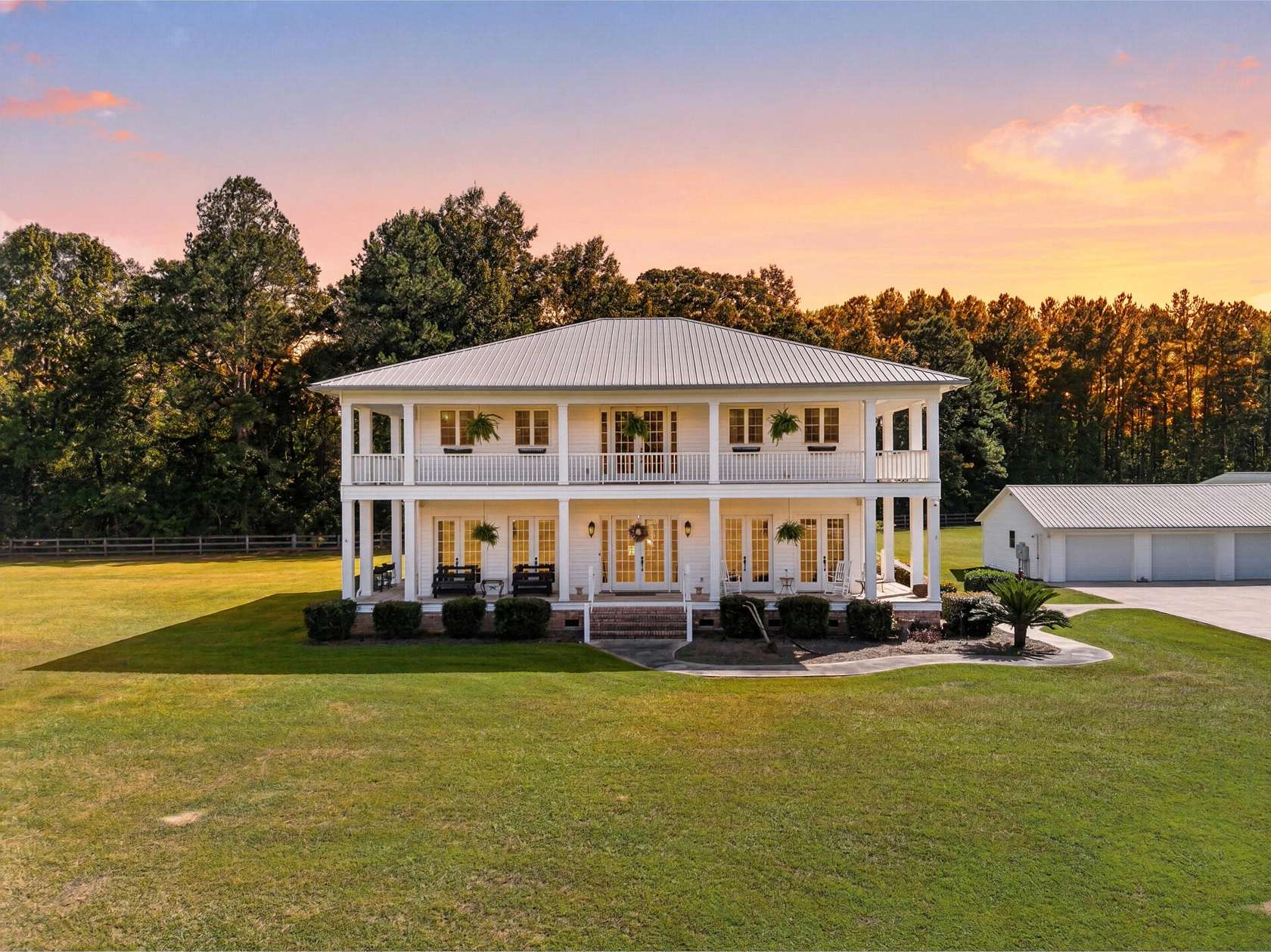 6 Acres of Land with Home for Sale in St. George, South Carolina