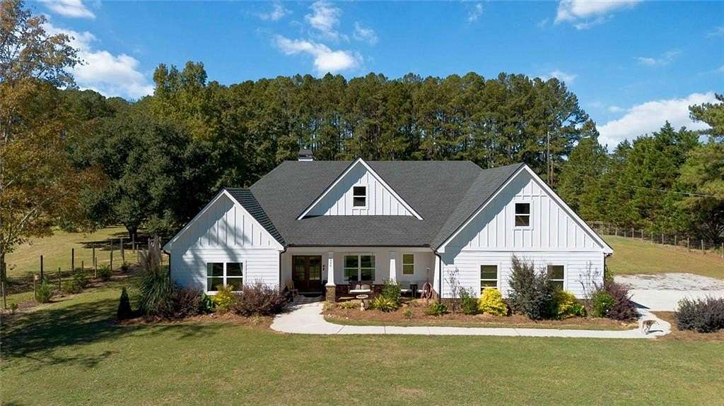 1.88 Acres of Land with Home for Sale in Madison, Georgia