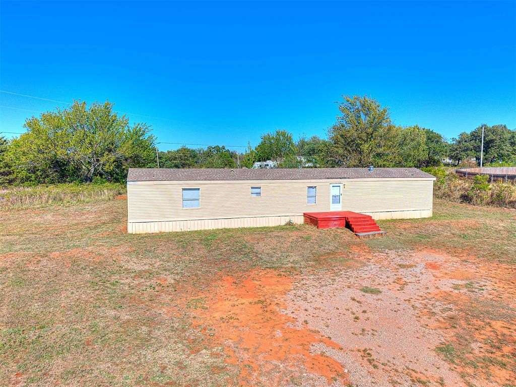 1.57 Acres of Land with Home for Sale in Guthrie, Oklahoma