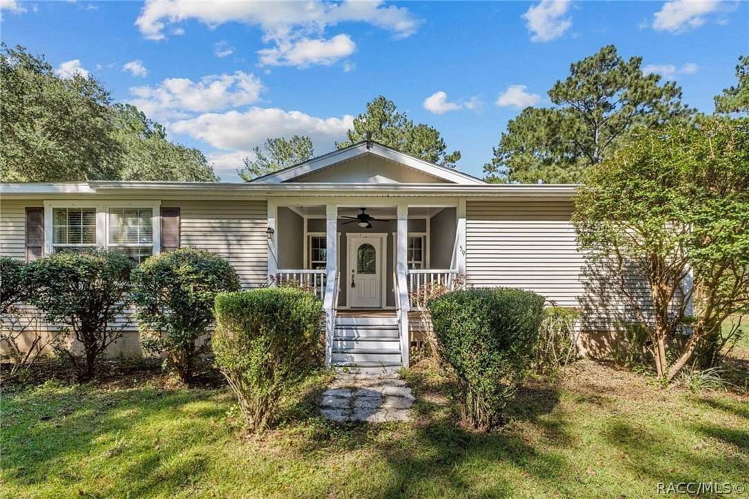 4.77 Acres of Land with Home for Sale in Quincy, Florida