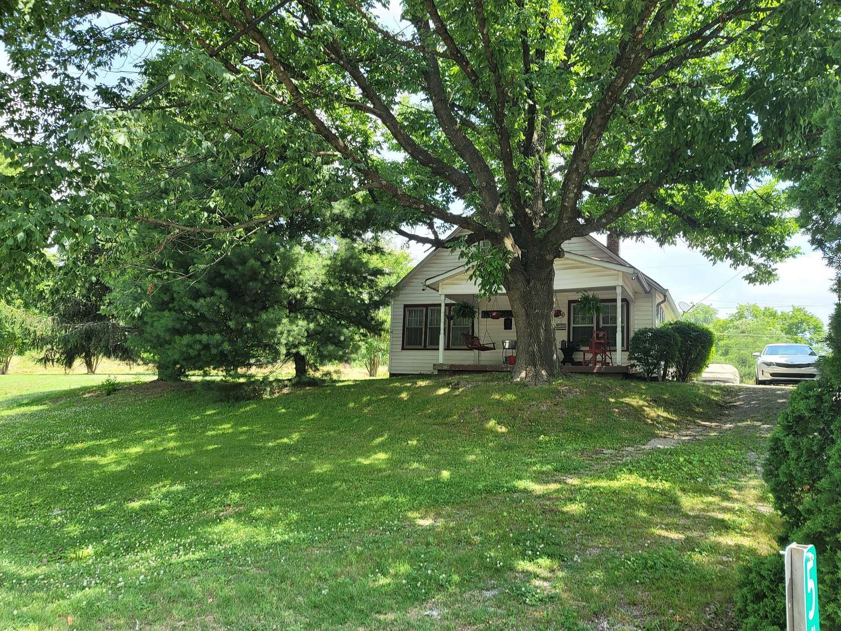 0.29 Acres of Commercial Land for Sale in Goodlettsville, Tennessee