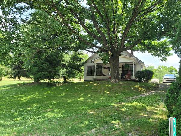 0.29 Acres of Commercial Land for Sale in Goodlettsville, Tennessee