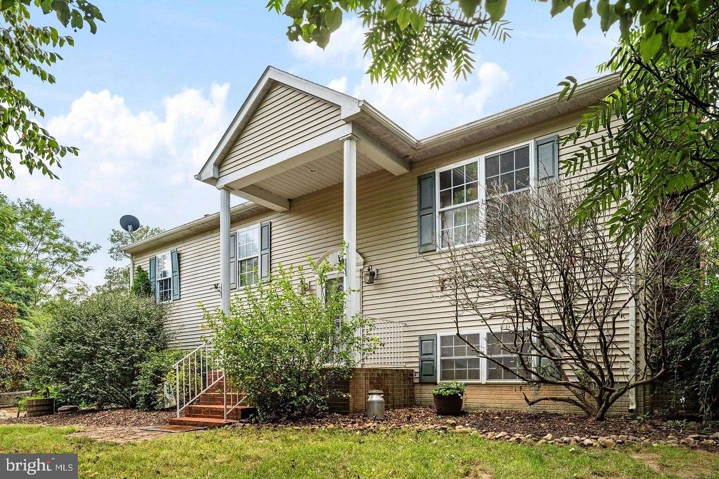 20.5 Acres of Land with Home for Sale in Bentonville, Virginia