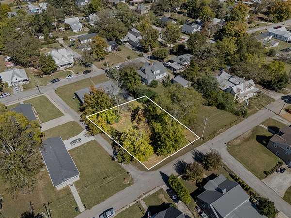 0.25 Acres of Residential Land for Sale in Centerville, Tennessee