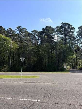 7.6 Acres of Commercial Land for Sale in Ball, Louisiana