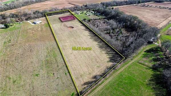 10.5 Acres of Land for Sale in Cottonport, Louisiana