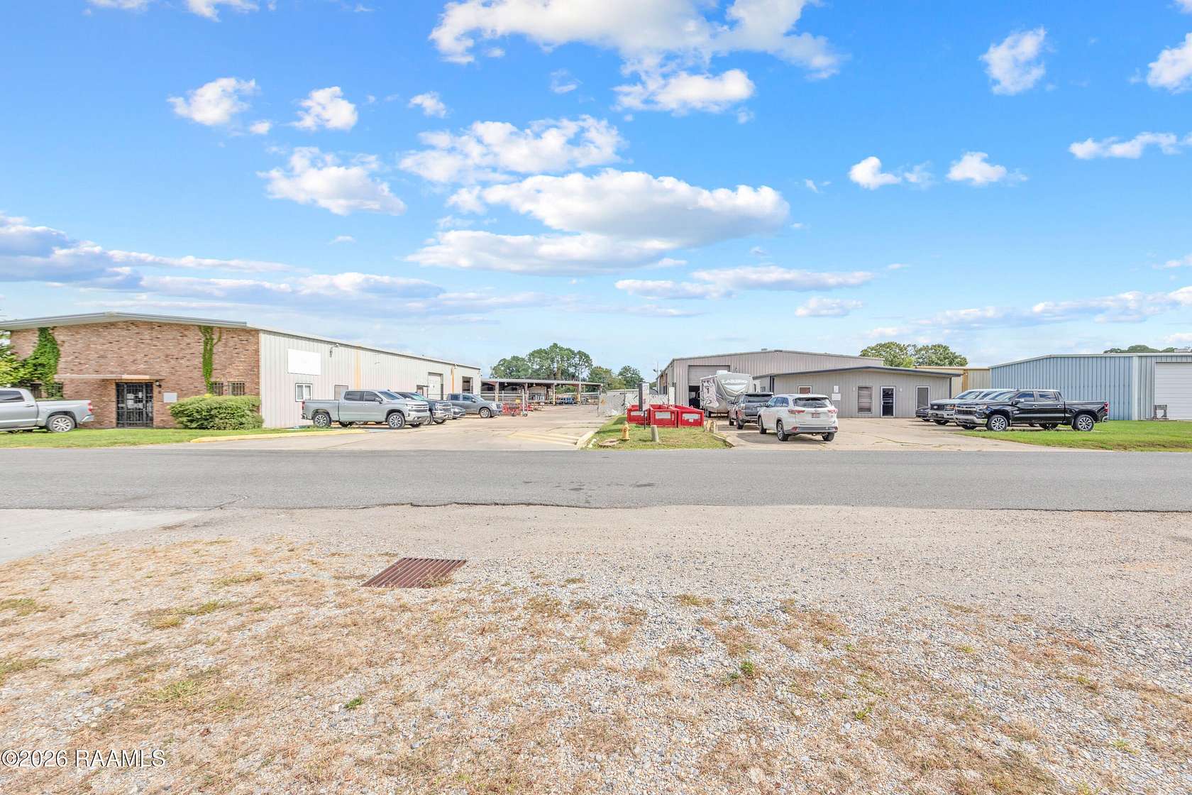 2.1 Acres of Improved Commercial Land for Sale in Lafayette, Louisiana