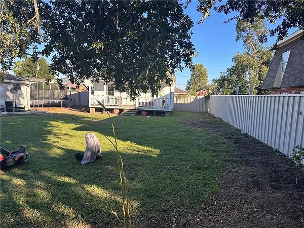 Mixed-Use Land for Sale in Chalmette, Louisiana