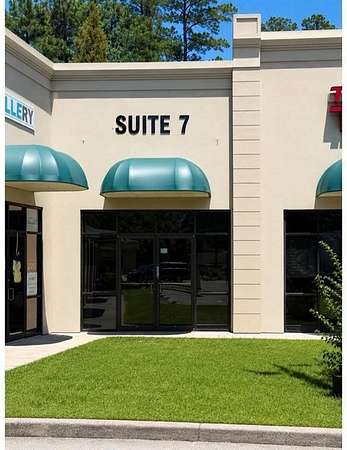 1.75 Acres of Improved Commercial Land for Sale in Mandeville, Louisiana