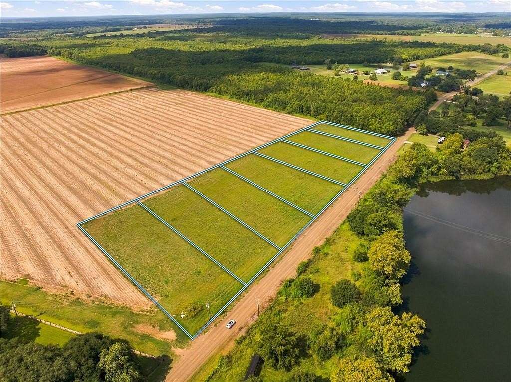 1.38 Acres of Residential Land for Sale in Natchez, Louisiana