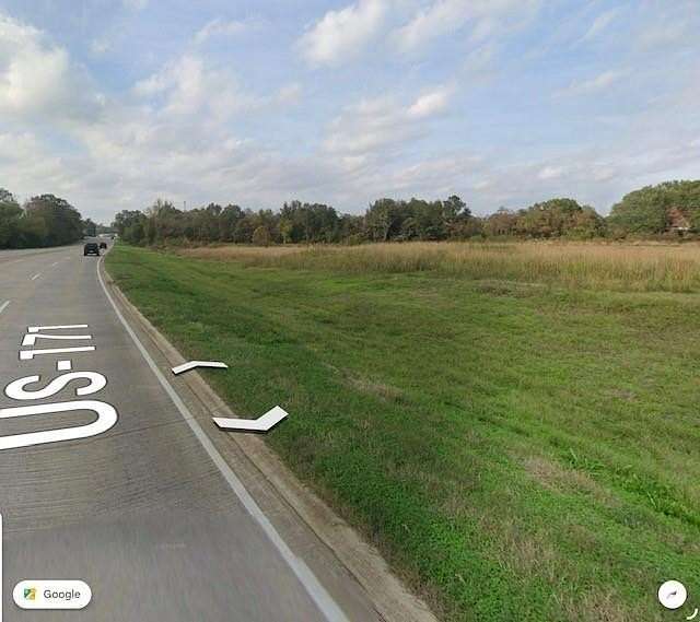 17.6 Acres of Commercial Land for Sale in Many, Louisiana