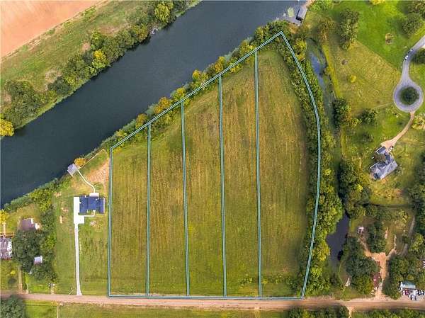2.59 Acres of Residential Land for Sale in Natchez, Louisiana