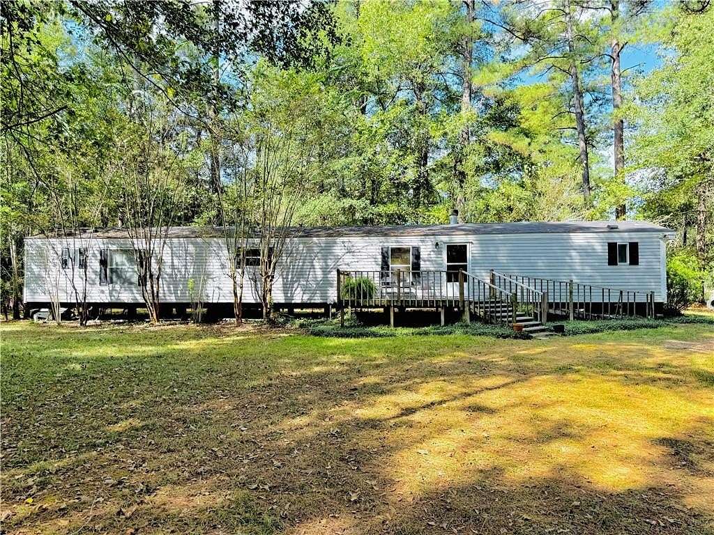 2 Acres of Land with Home for Sale in Pineville, Louisiana