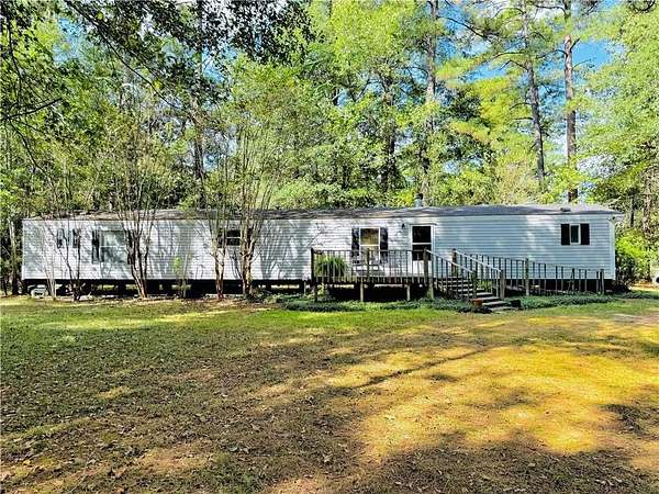 2 Acres of Land with Home for Sale in Pineville, Louisiana
