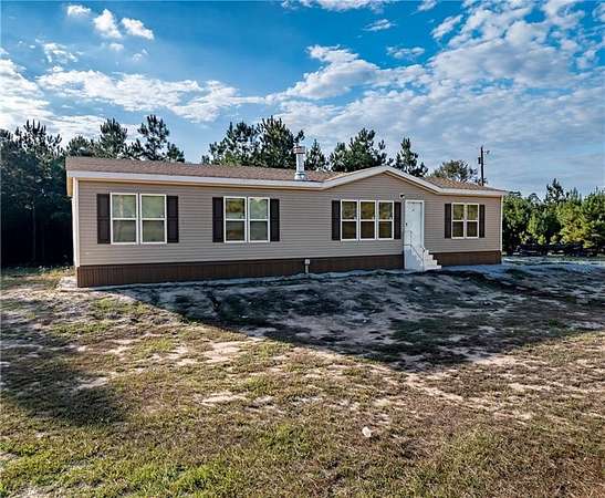 7.8 Acres of Land with Home for Sale in Oakdale, Louisiana