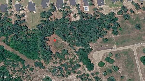 1 Acre of Residential Land for Sale in Aberdeen, North Carolina