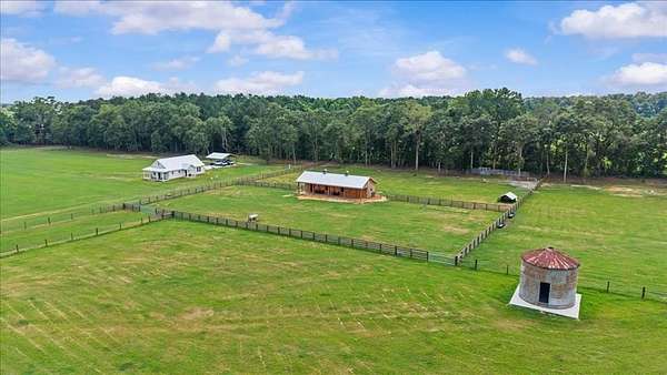 30 Acres of Agricultural Land with Home for Sale in Dothan, Alabama