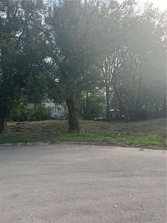 0.18 Acres of Residential Land for Sale in Kansas City, Missouri