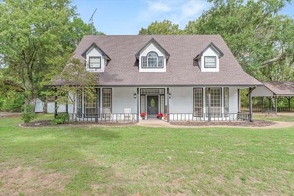 10 Acres of Land with Home for Sale in Van, Texas