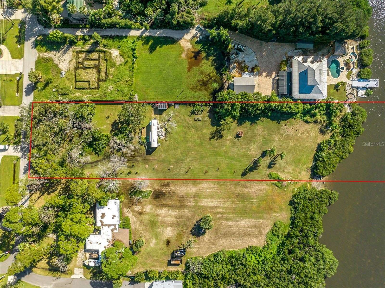 2.67 Acres of Residential Land for Sale in Seminole, Florida