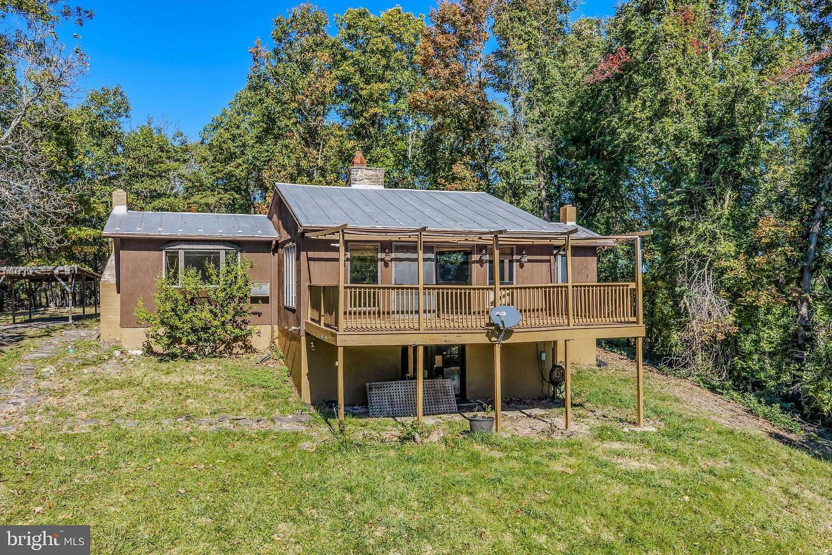 40.9 Acres of Recreational Land with Home for Sale in High View, West Virginia