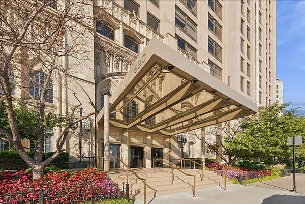 Land for Sale in Chicago, Illinois