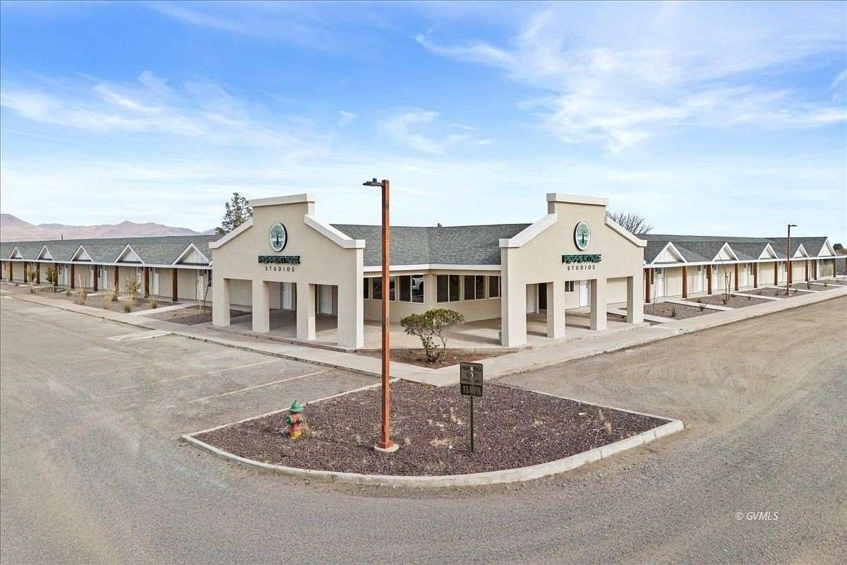 4.76 Acres of Improved Residential Land for Lease in Safford, Arizona