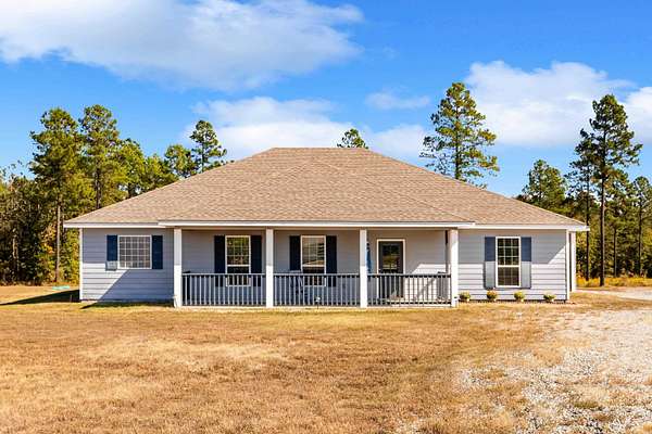 1.7 Acres of Land with Home for Sale in Bauxite, Arkansas