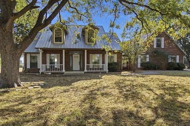10.2 Acres of Land with Home for Sale in Honey Grove, Texas