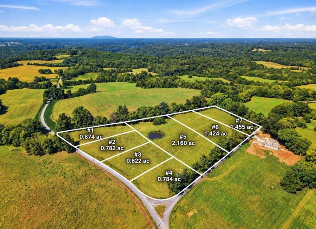8.1 Acres of Residential Land for Auction in Walling, Tennessee