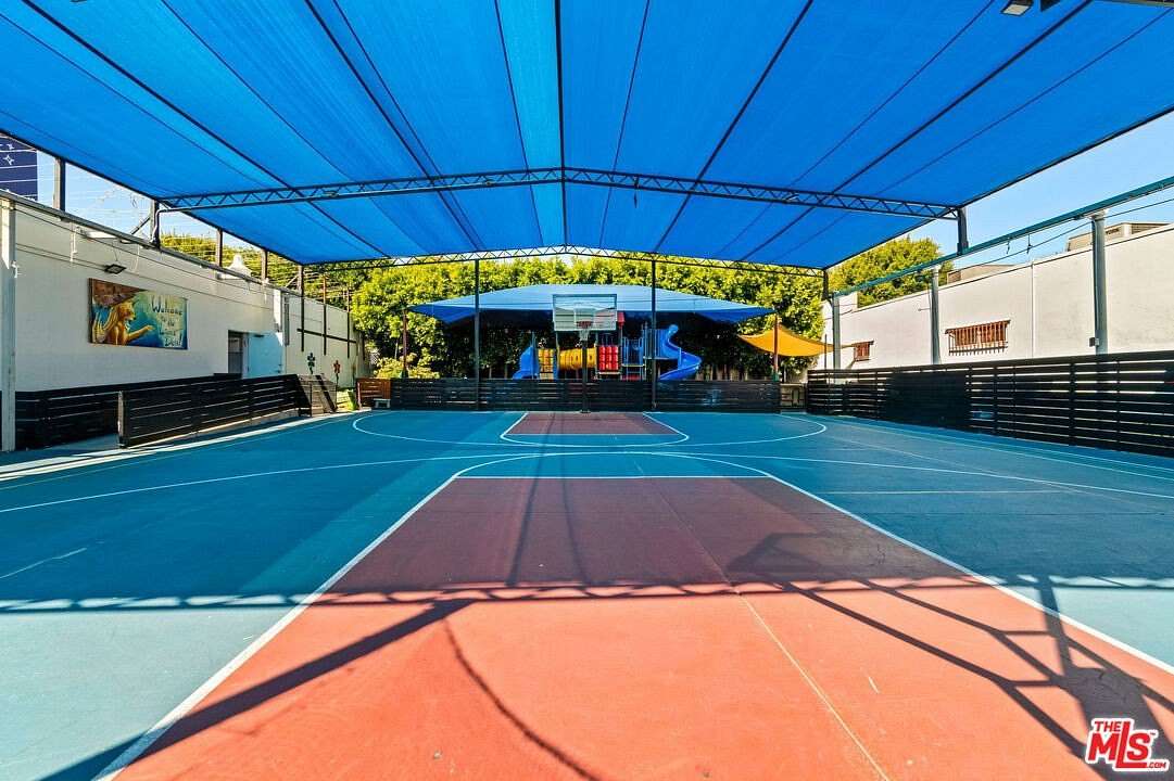 0.17 Acres of Commercial Land for Sale in Los Angeles, California