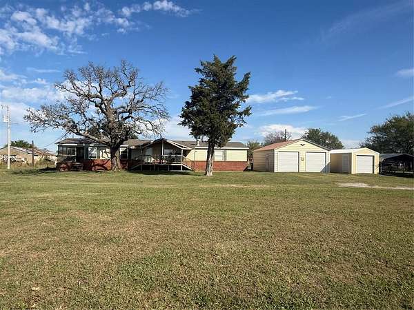 7 Acres of Land with Home for Sale in Wellston, Oklahoma