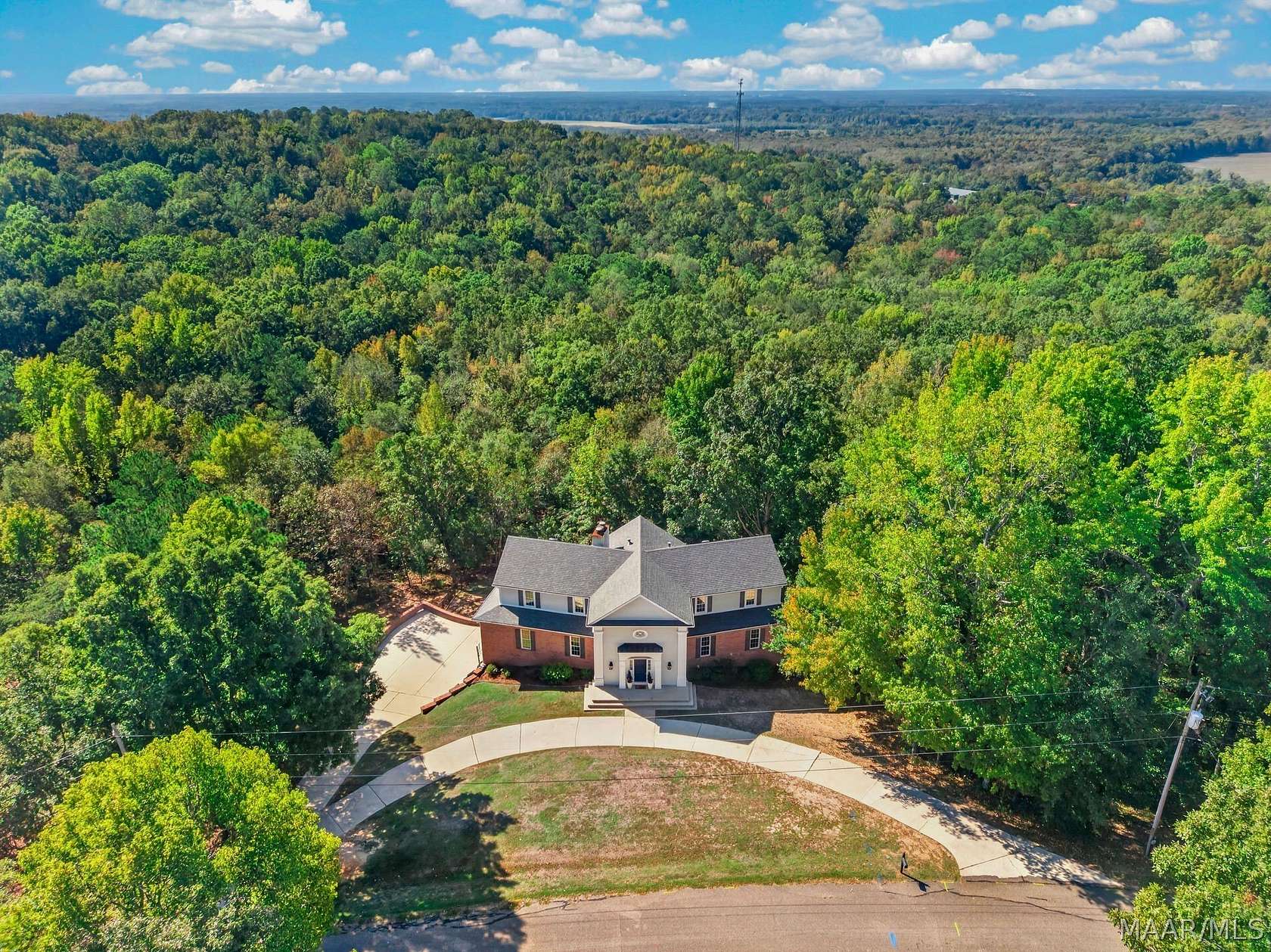 3.13 Acres of Land with Home for Sale in Wetumpka, Alabama