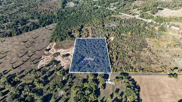 9.8 Acres of Land with Home for Sale in Paris, Texas